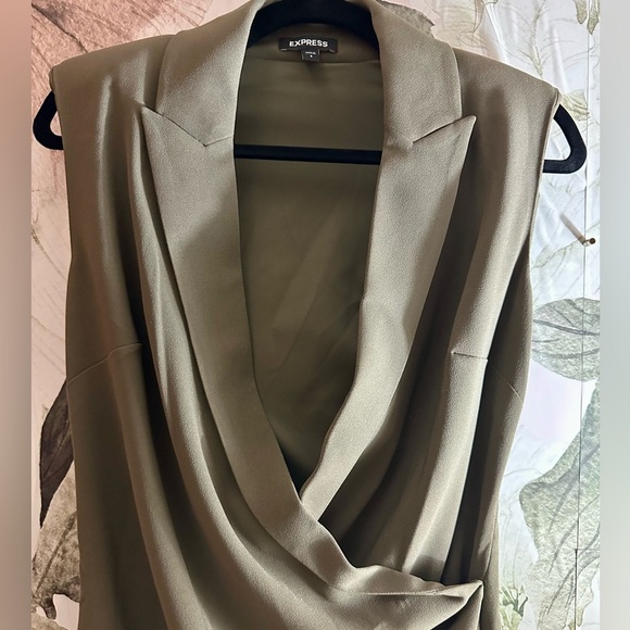 Express Olive Green Ruched Blazer Dress NWOT - Picture 2 of 6
